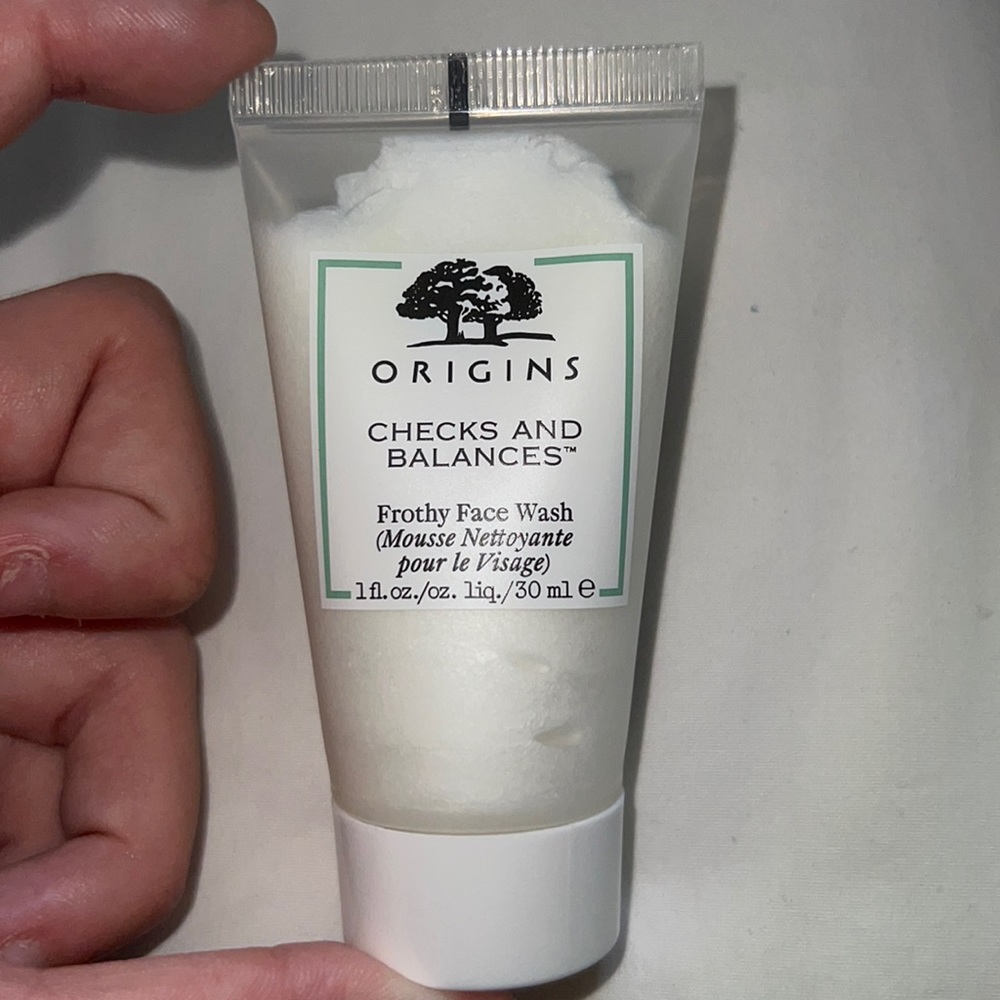ORIGINs Checks and Balances Frothy Face Wash